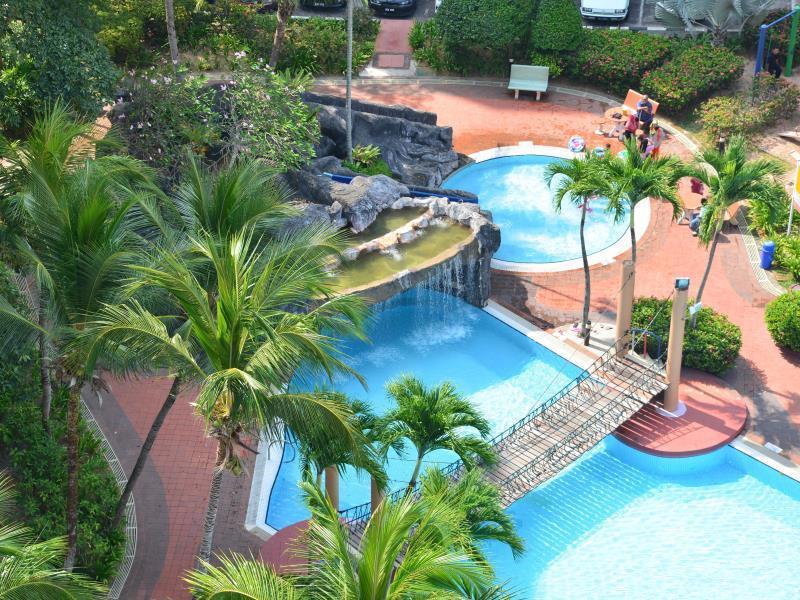 Garden City Service Apartment Melaka מראה חיצוני תמונה